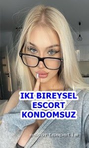 İki Bireysel Escort Defne ve Selena İstanbul Adalar escort hizmeti